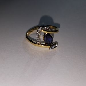 Sapphire ring